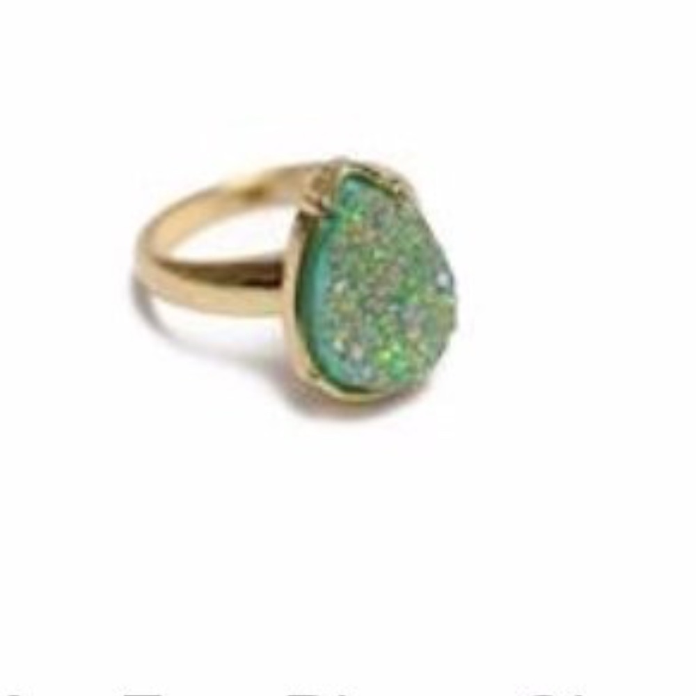 Mint for Fun Fashion Ring NWOT